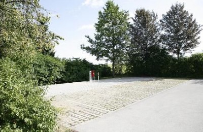 Schlossbergstellplatz