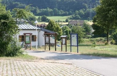 Pavillon an der schiffsanlegestelle