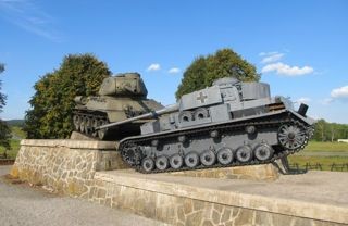 Parcheggio della chiesa in legno di Ladomirova