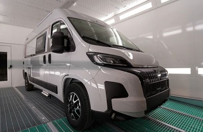 Camping Garage inaugura la 