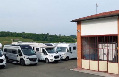 Barbera Caravan regala la batteria al litio