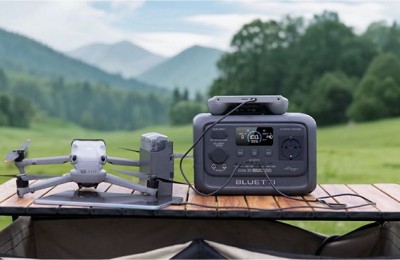 Bluetti presenta Elite 30 V2: la nuova frontiera della power station ultraleggera