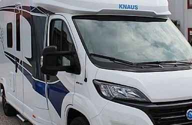 Gruppo Knaus & Lucchetta Camper: il weekend si tinge di blu