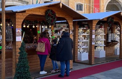 Esplorare i mercatini di Natale viaggiando in camper