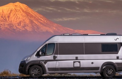 Mega Mobil Lounge 640: una pianta originale per il van
