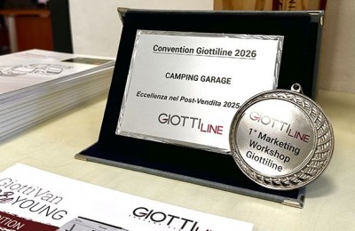 Camping Garage sul podio