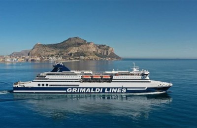 Grimaldi Lines: camper e nave