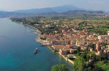 Lagodigardacamping trasmette l’amore per il Lago di Garda