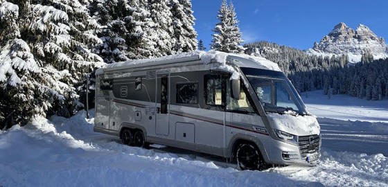 Video CamperOnTest: Carthago Chic e-line I 61 XL LE