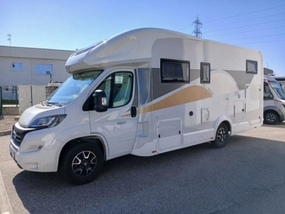 RIVIERA 98 XT