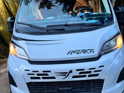 AMERICA COMPACT C699 LG