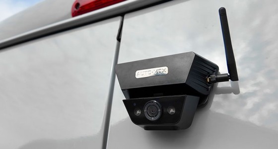 Focus accessori: AUTO-VOX Solar 5B