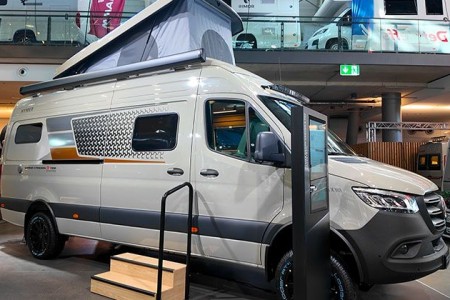 Le novit&agrave; camper van e caravan dal CMT 2026 di Stoccarda: Hymer e Eriba