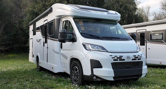 Elnagh T-Loft 582 in 100 secondi