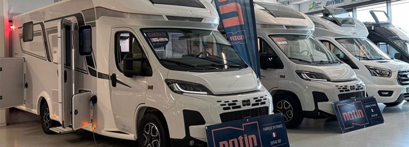 Notin approda a Camping Sport Magenta