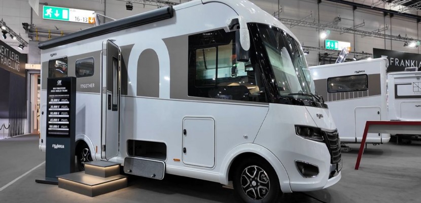 Frankia I 680 Plus Together in 100 secondi