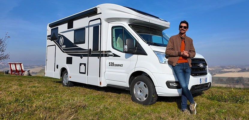 Video CamperOnTest: Elnagh Baron Compact 539