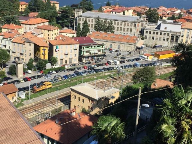 Parcheggio stazione di Bellano