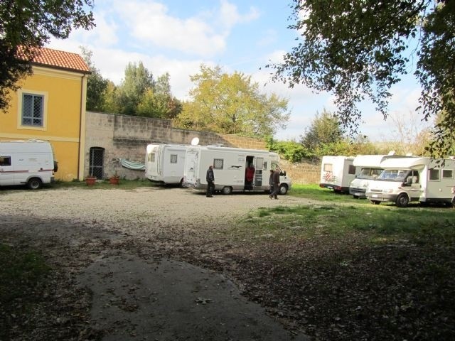 Sosta Camper La Ghiandaia - Oasi WWF Bosco S. Silvestro