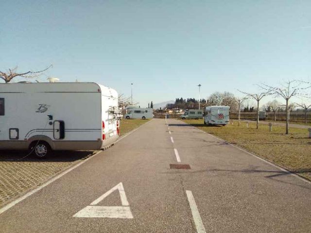 Parcheggio Parco Caneva