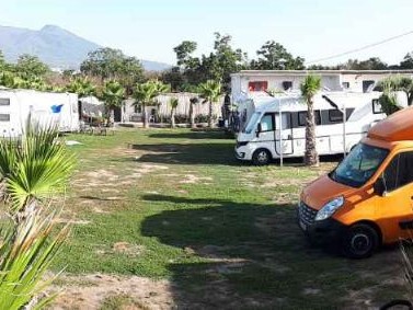 Area camper Agricampeggio La Giuliana