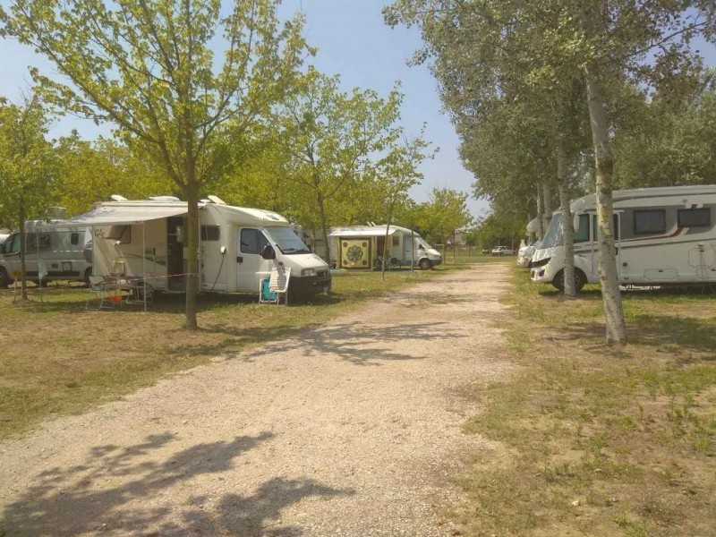 Area sosta camper - Camping Albatros