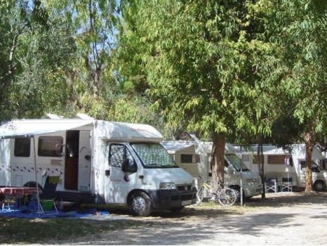 Baia degli Aranci Village & Camping