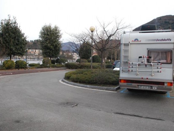 Parcheggio stazione ferroviaria