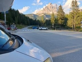 Parcheggio lago d'Antorno