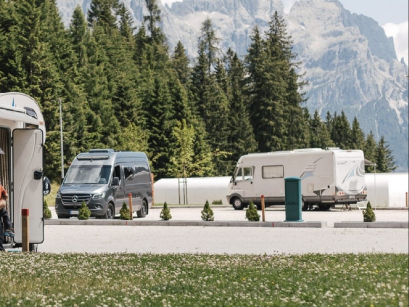 Area Sosta Camper Malga Ces
