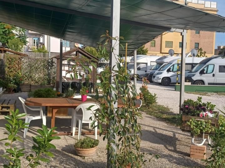 Area Sosta Camper Romae