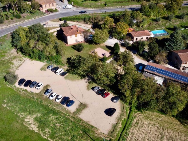 Area sosta Chiusi in Camper