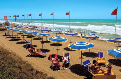 Camping Village Baia Domizia