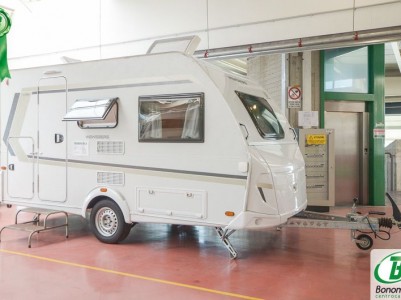 Caravan Weinsberg CARAONE 400 LK usata