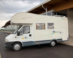 Chausson welcome 8 2004