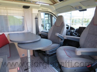 Van, furgonato Malibu DIVERSITY 600 SKYVIEW GT DBK 