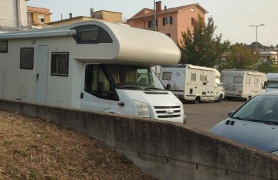 Parcheggio cimitero